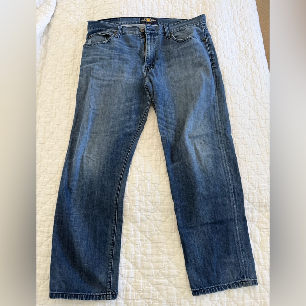 Lucky Brand Relaxed Fit Blue Jeans